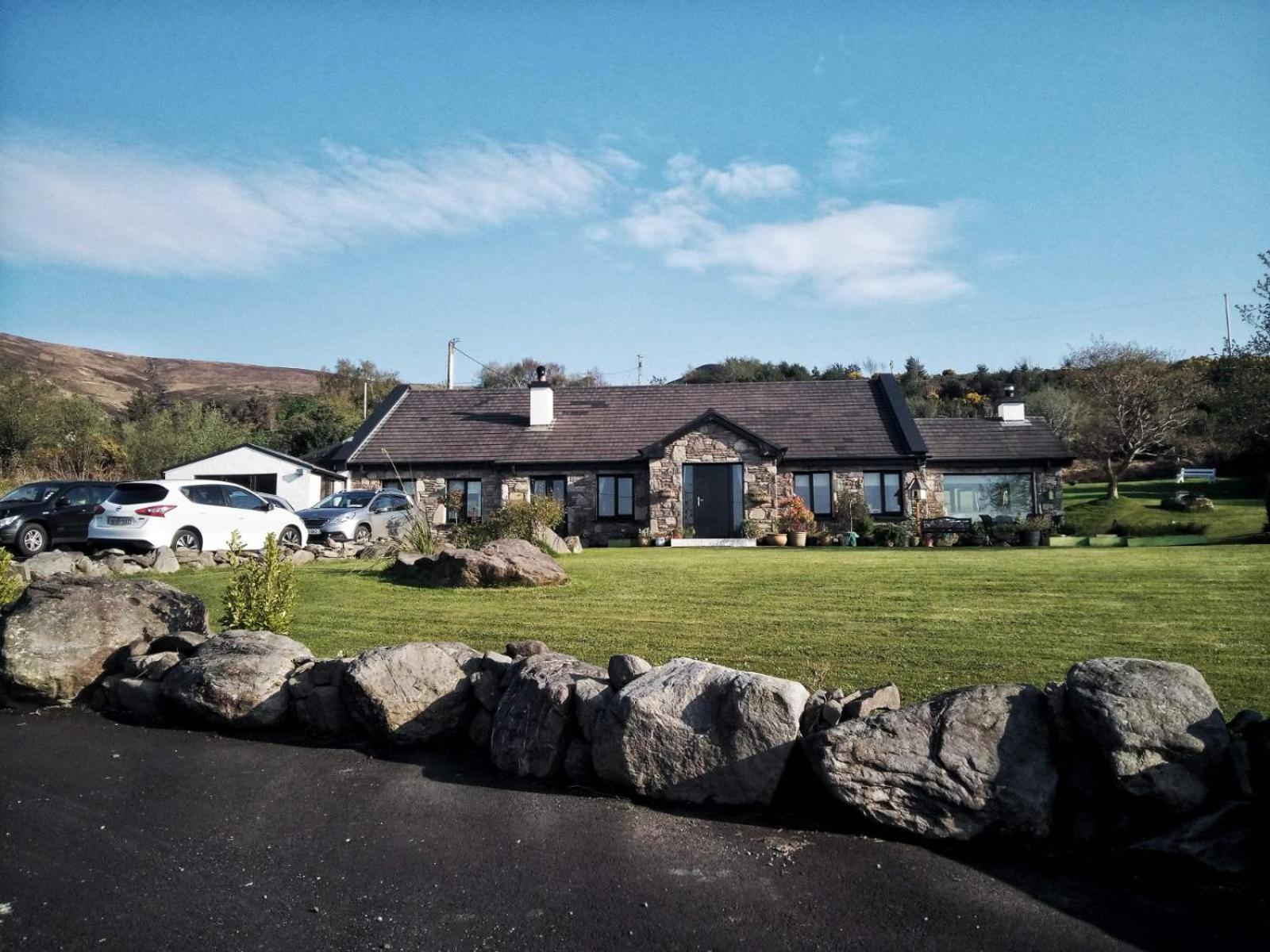 Bed and Breakfast Great Lawn Kinisi 16K From The Town Centre V93 Hv56 Laune Bridge Exteriér fotografie